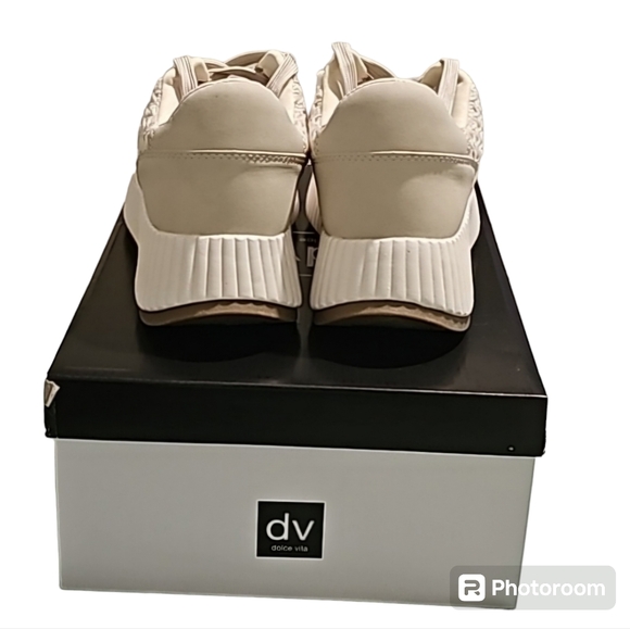Women's dolce vita fredi sneakers - Picture 3 of 8
